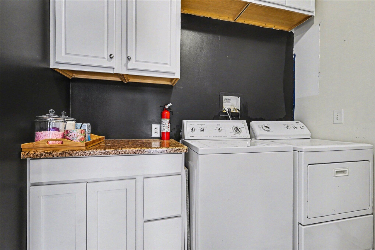 11600 Bear Meadows Drive, Alto, MI, 49302-9070