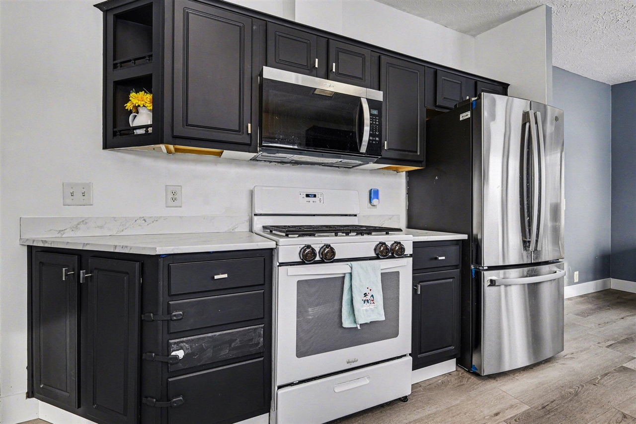 11600 Bear Meadows Drive, Alto, MI, 49302-9070