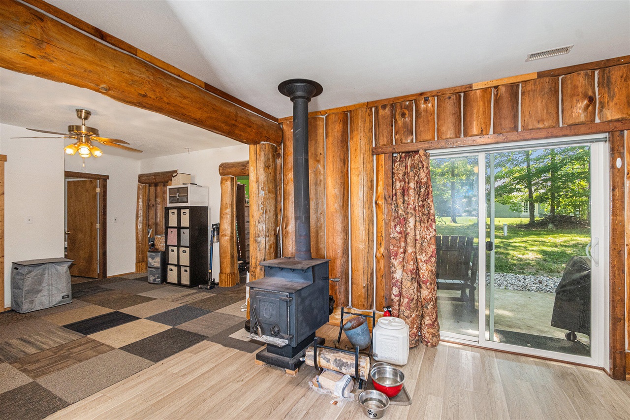 3933 W Harrison Road, Hart, MI, 49420