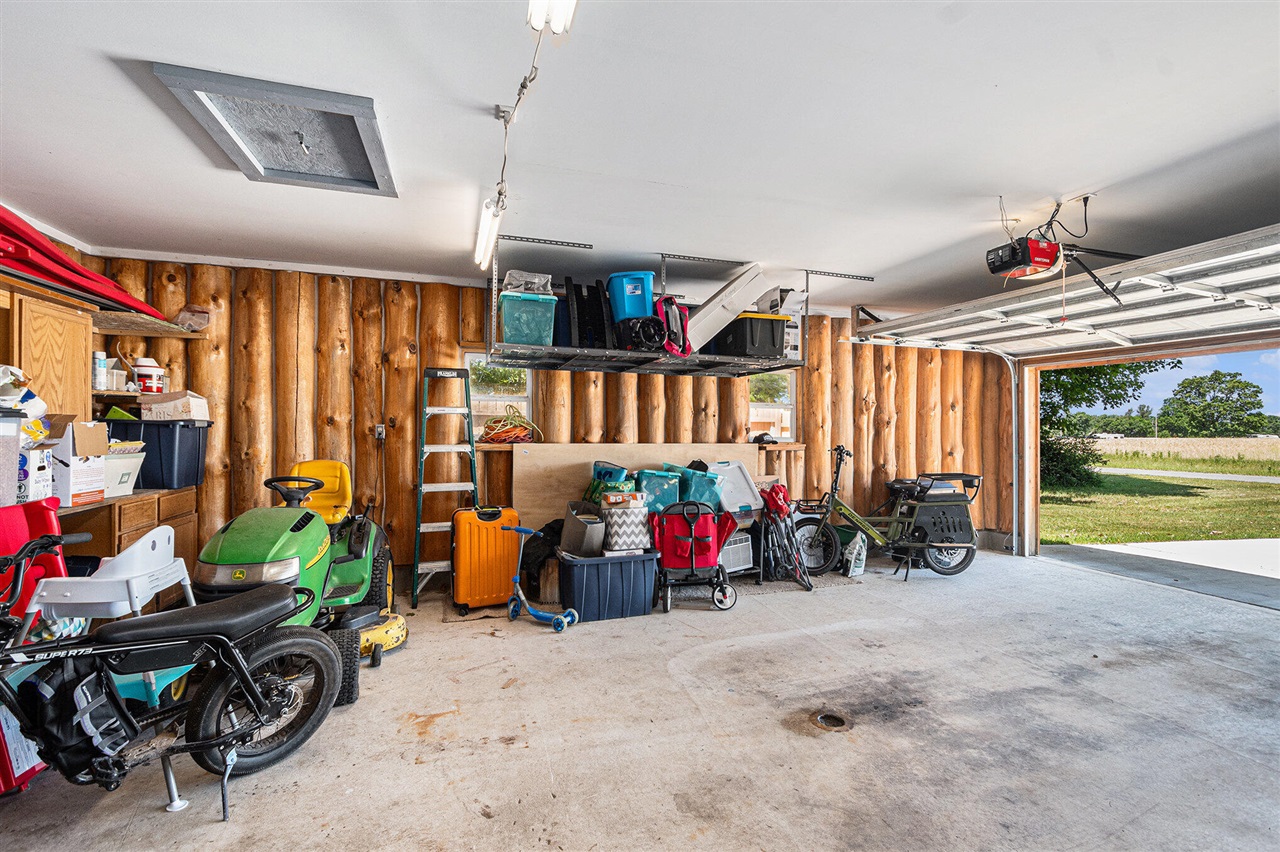 3933 W Harrison Road, Hart, MI, 49420