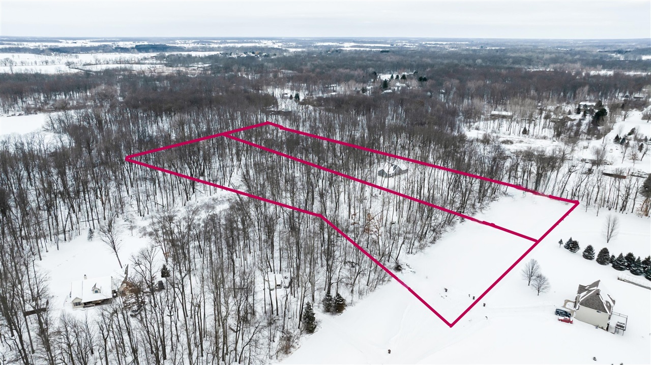 Ashlyn Court, Fowlerville, MI, 48836