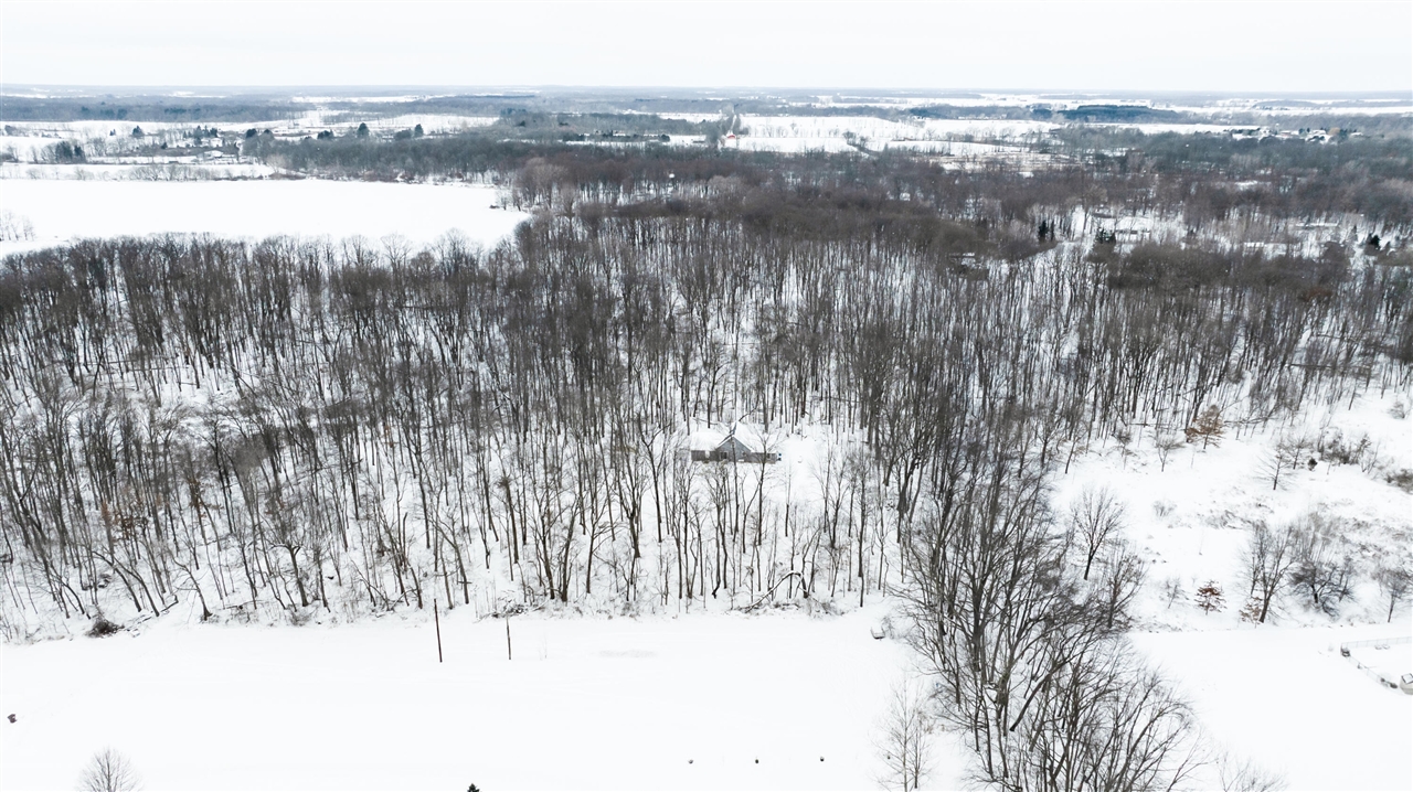 Ashlyn Court, Fowlerville, MI, 48836