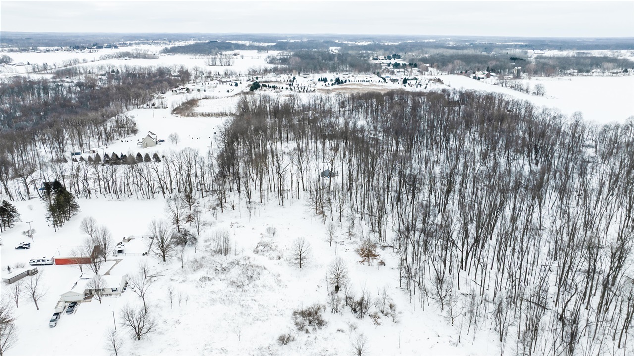 Ashlyn Court, Fowlerville, MI, 48836