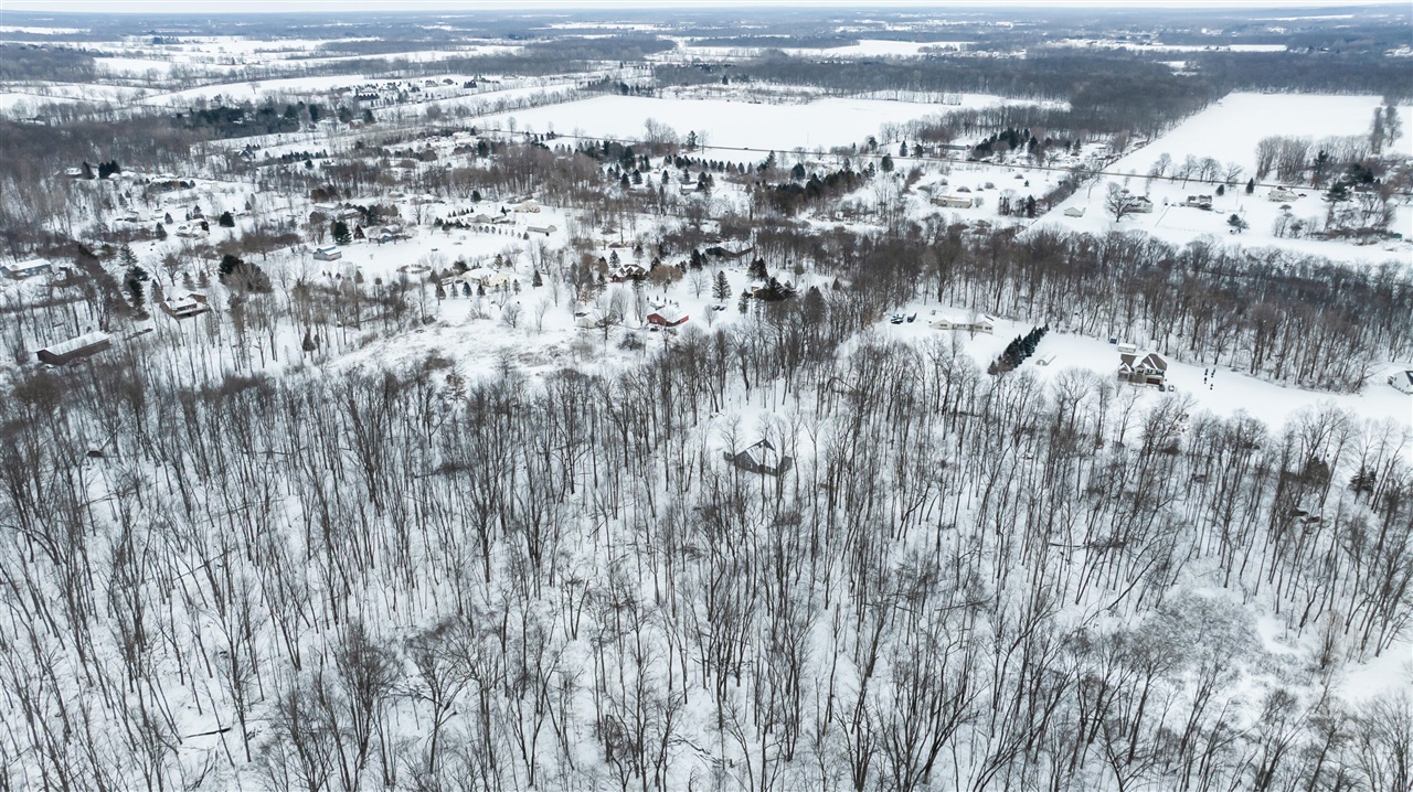 Ashlyn Court, Fowlerville, MI, 48836