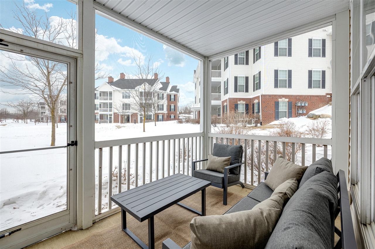  UNIT 70, Ann Arbor, MI, 48103