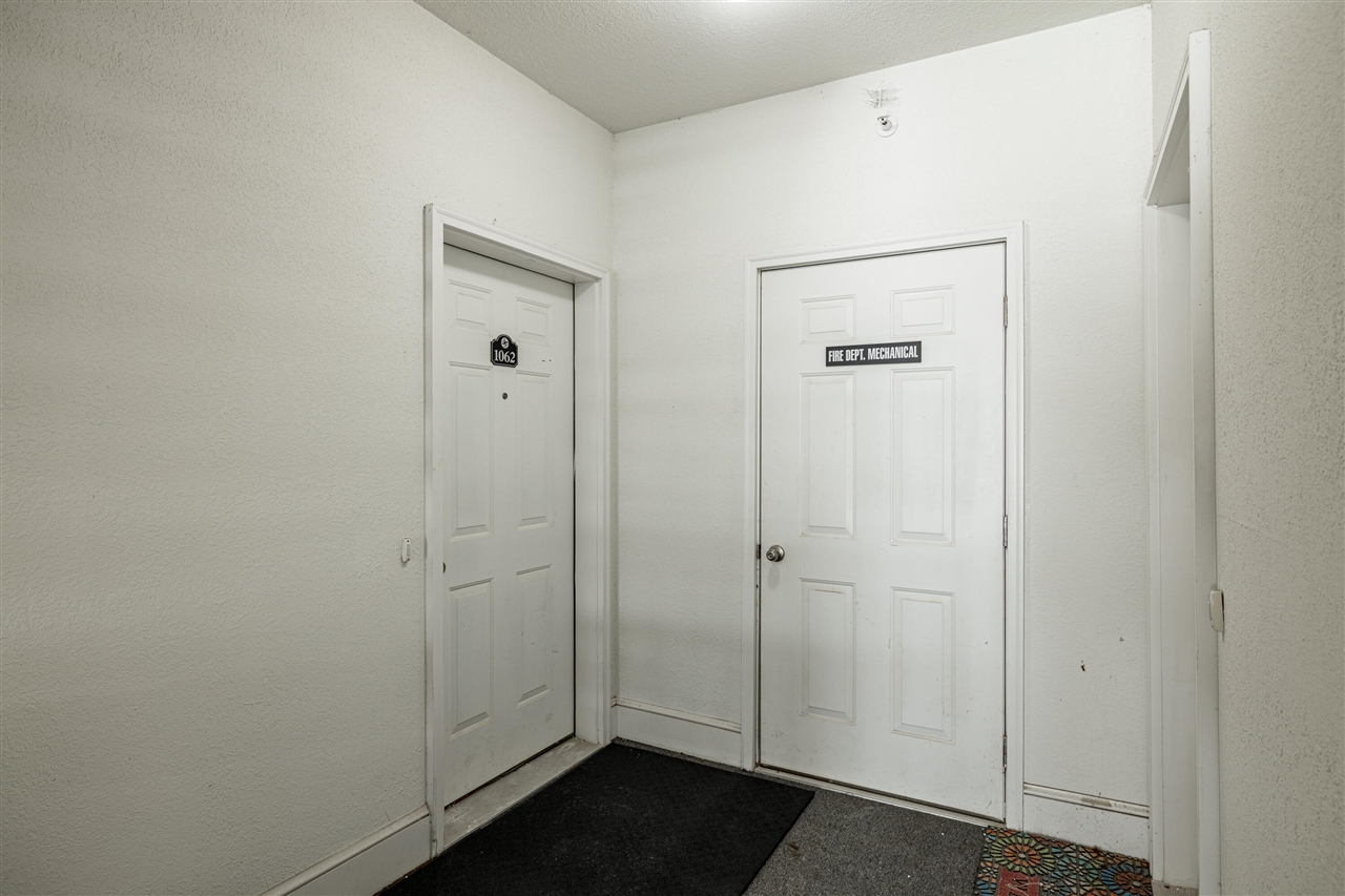  UNIT 70, Ann Arbor, MI, 48103