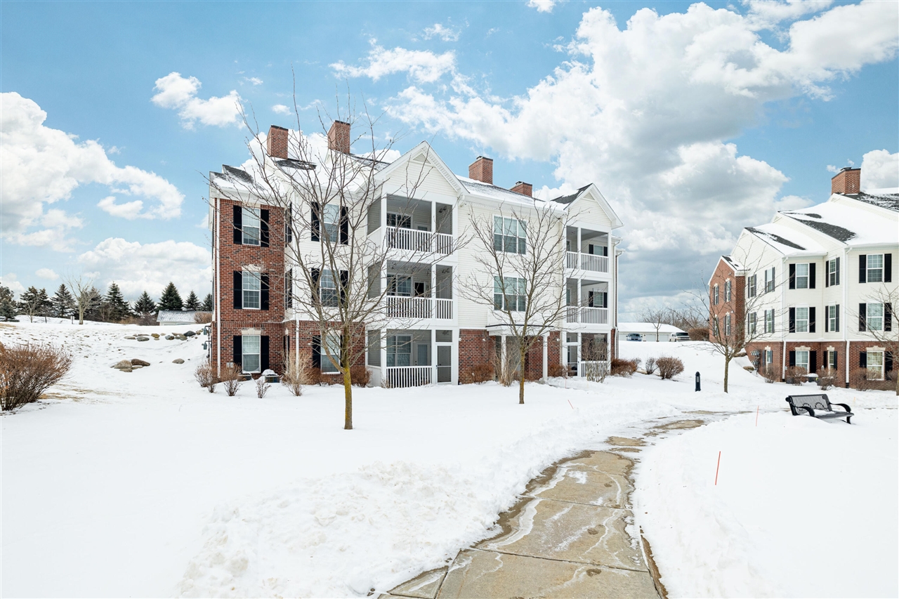  UNIT 70, Ann Arbor, MI, 48103