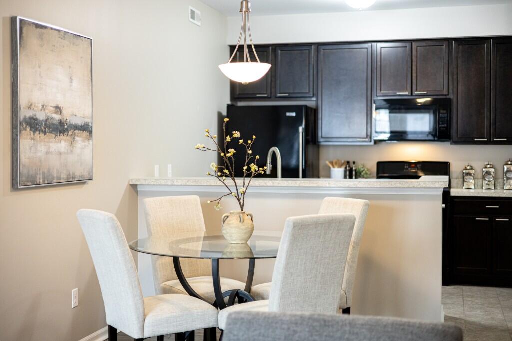  UNIT 70, Ann Arbor, MI, 48103