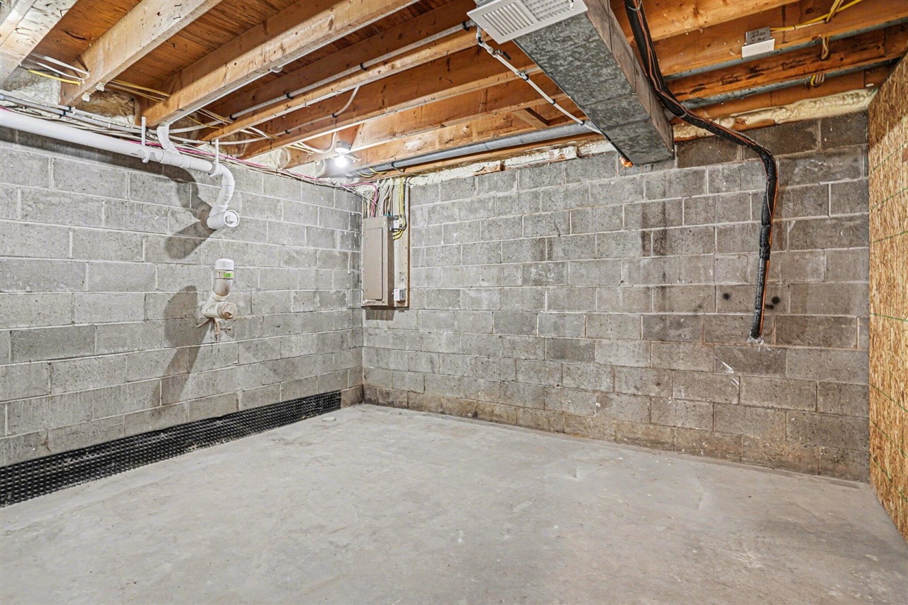 11670 Wilson Road, Nunica, MI, 49448-9633