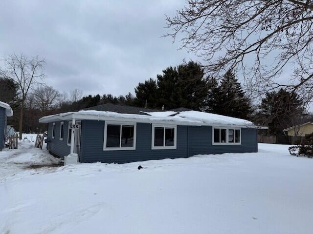 495 S Maple Island Road, Muskegon, MI, 49442