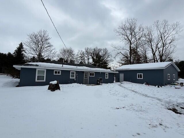 495 S Maple Island Road, Muskegon, MI, 49442