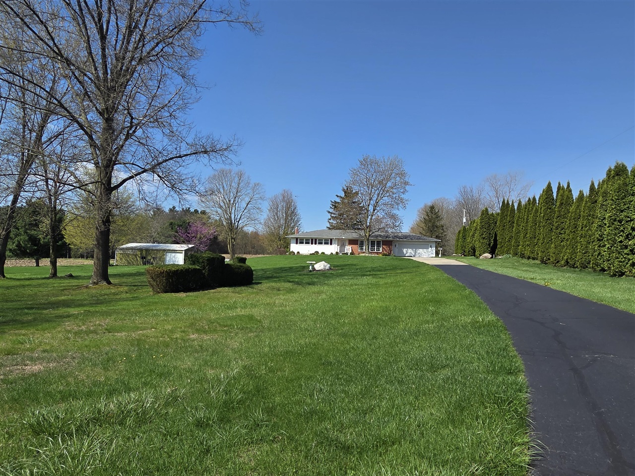 2770 N Dearing Road, Parma, MI, 49269-9772