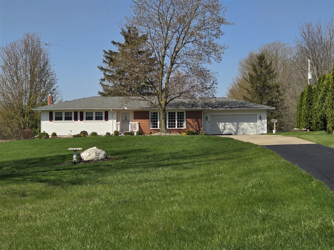 2770 N Dearing Road, Parma, MI, 49269-9772