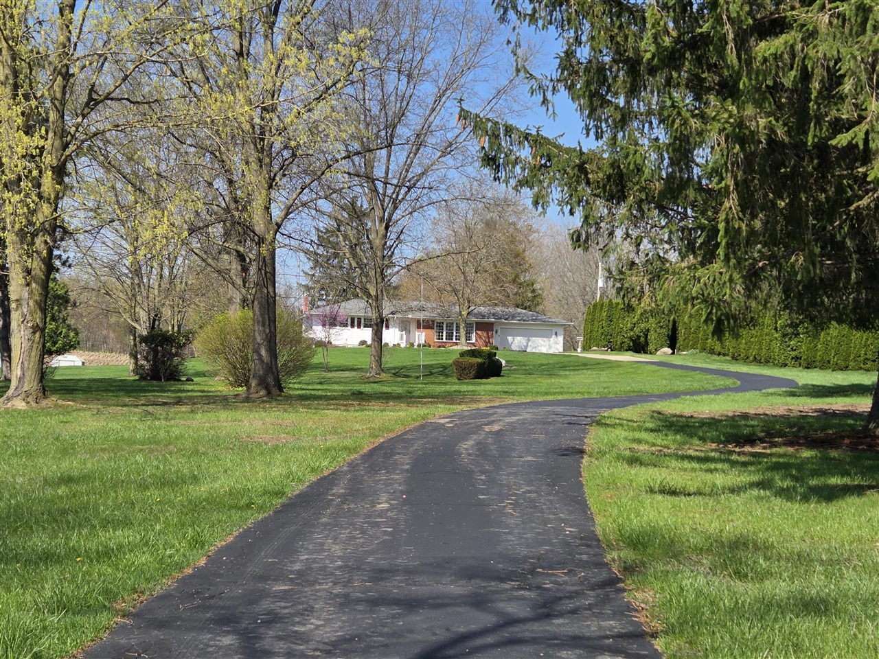 2770 N Dearing Road, Parma, MI, 49269-9772
