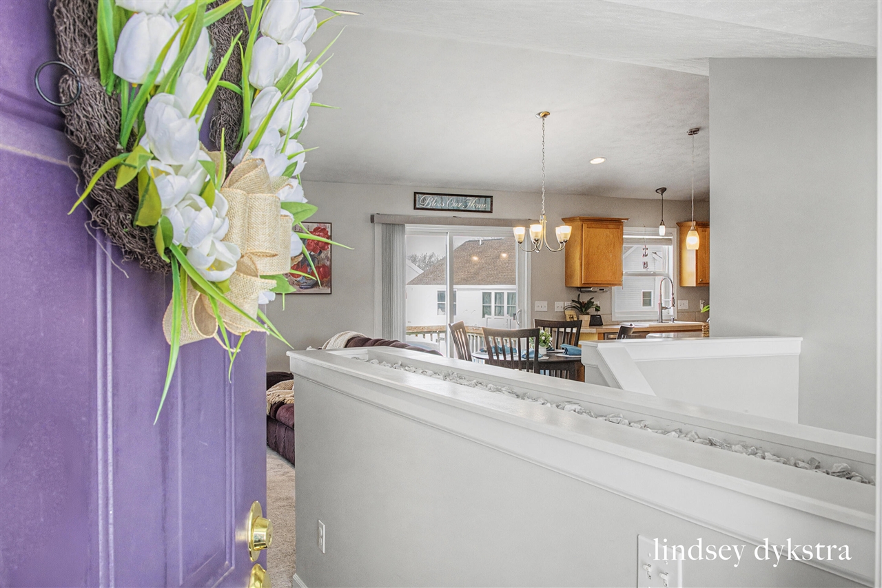 Homes for sale in Coopersville, MI | 943 Red Tail Dr, Coopersville, MI 49404 | MLS# 70514697