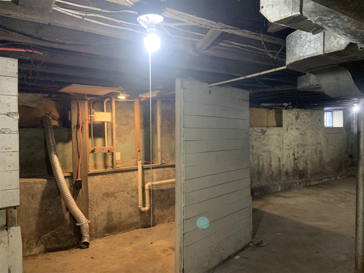 1013 Maple Avenue, Jackson, MI, 49203-3148