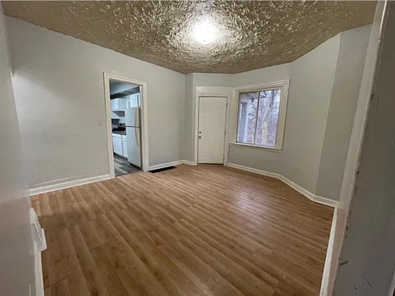 1013 Maple Avenue, Jackson, MI, 49203-3148