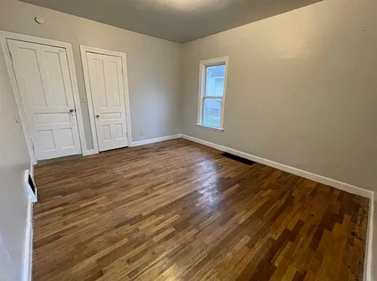 1013 Maple Avenue, Jackson, MI, 49203-3148