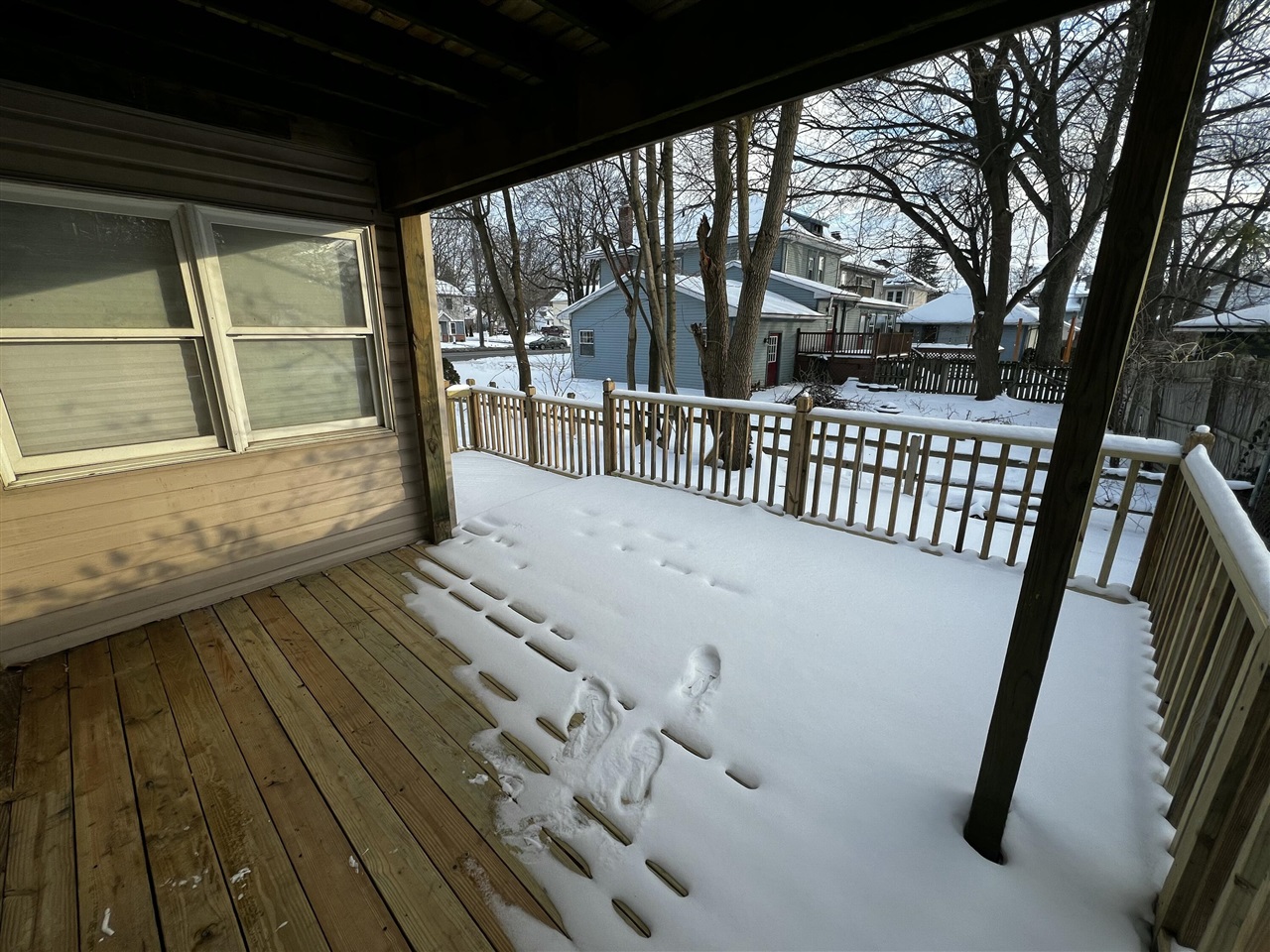 1109 S Genesee Drive, Lansing, MI, 48915