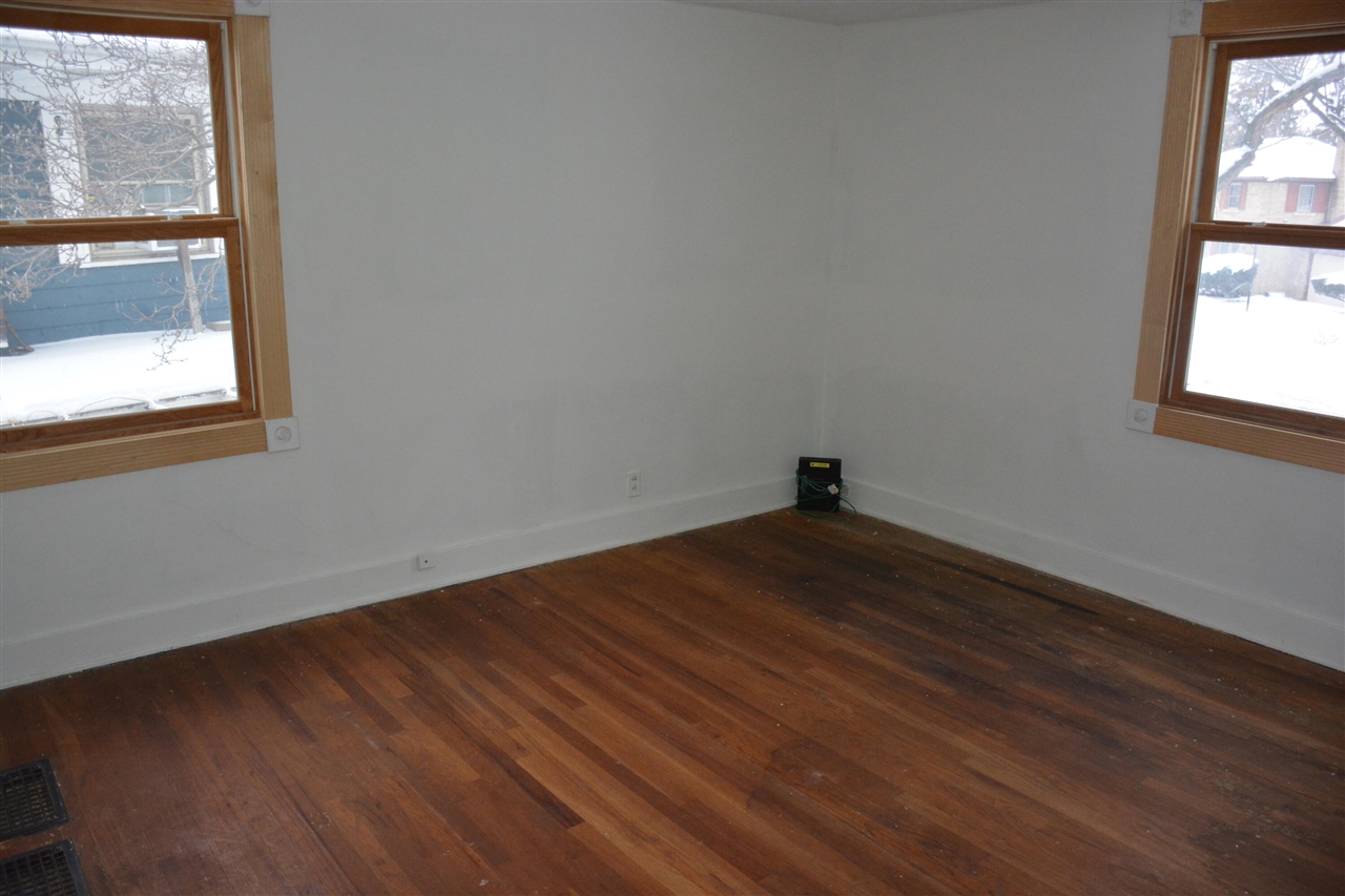 1109 S Genesee Drive, Lansing, MI, 48915