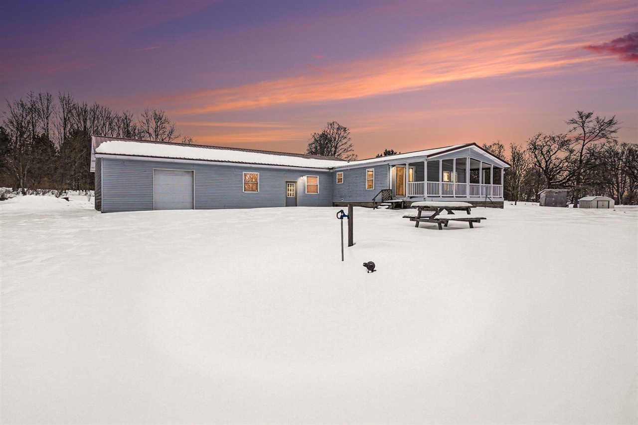 Homes for sale in Chase, MI | 6843 S Sweet Cherry St, Chase, MI 49623 | MLS# 70514731