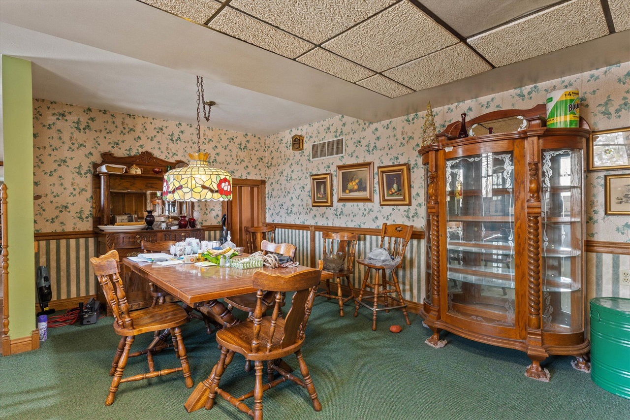 19466 U.S. 12, Edwardsburg, MI, 49112