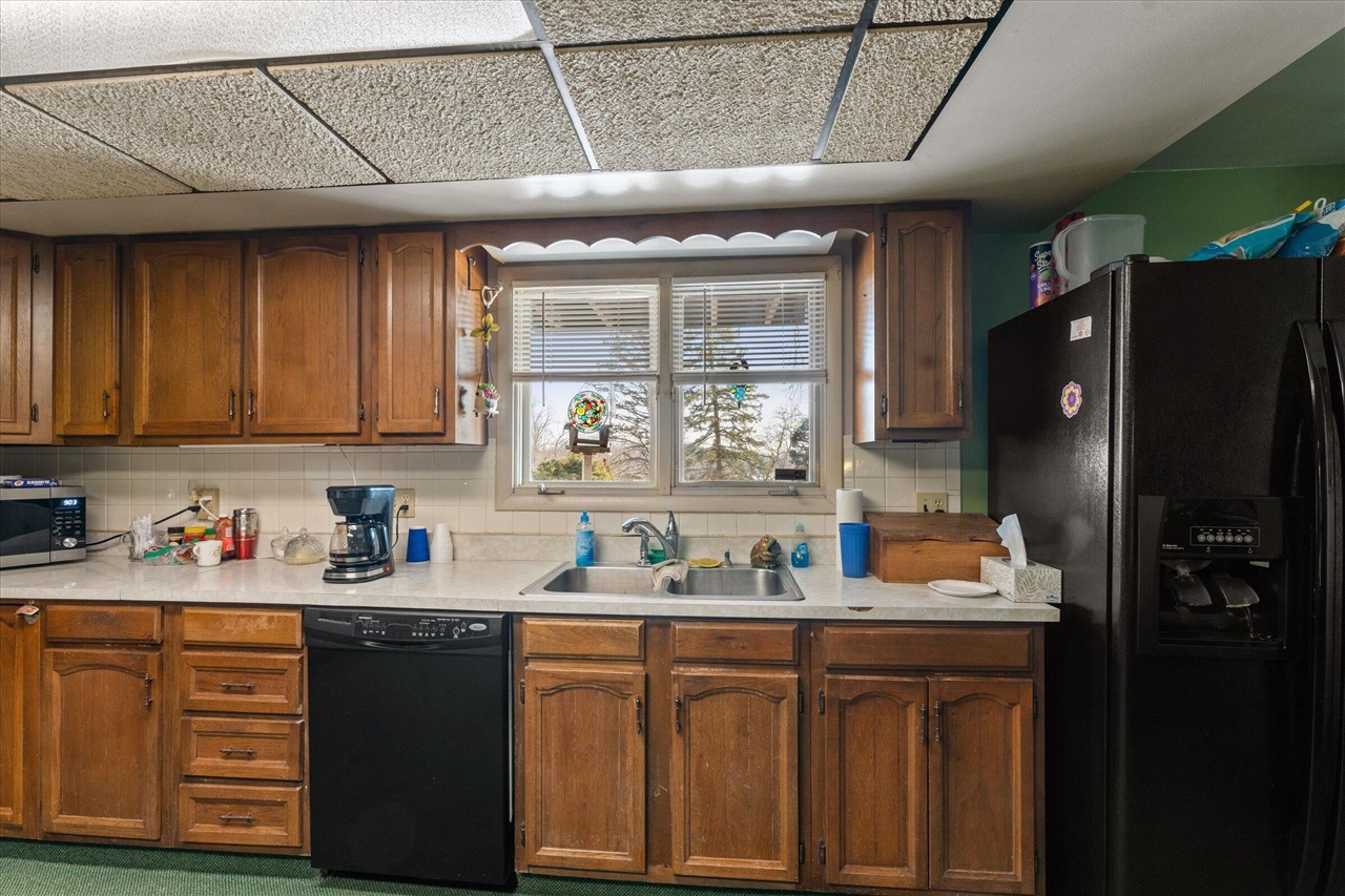 19466 U.S. 12, Edwardsburg, MI, 49112