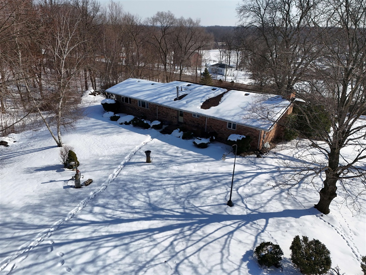 19466 U.S. 12, Edwardsburg, MI, 49112