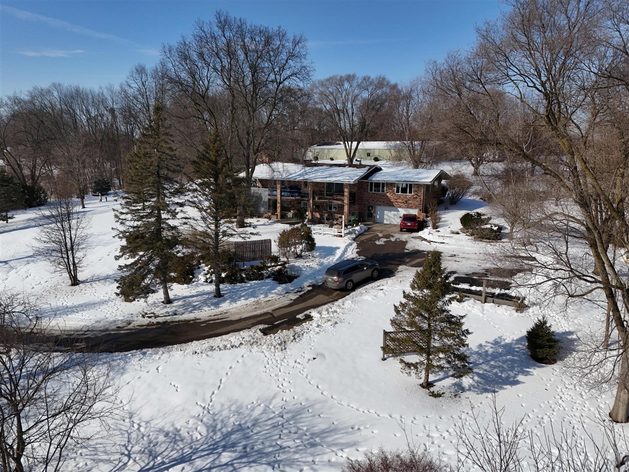 19466 U.S. 12, Edwardsburg, MI, 49112