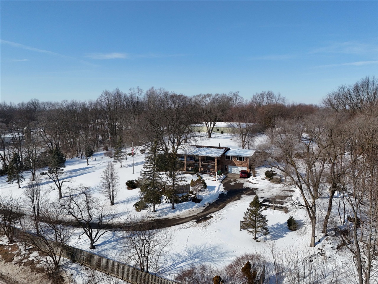 19466 U.S. 12, Edwardsburg, MI, 49112