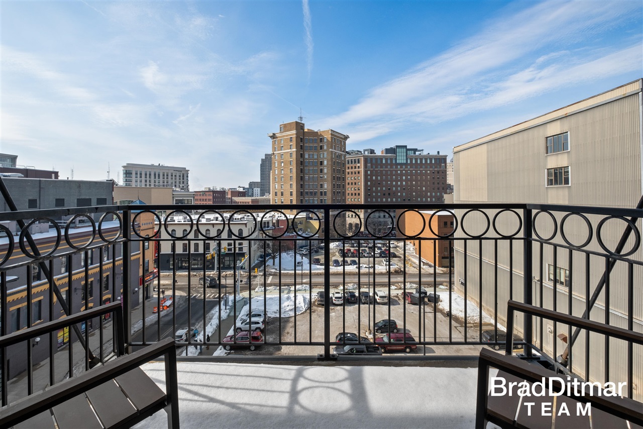 27 Library Street UNIT&nbsp;604, Grand Rapids, MI, 49503-3282