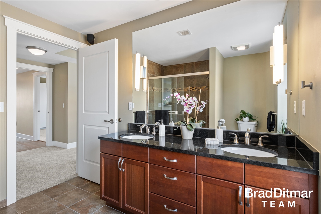 27 Library Street UNIT&nbsp;604, Grand Rapids, MI, 49503-3282