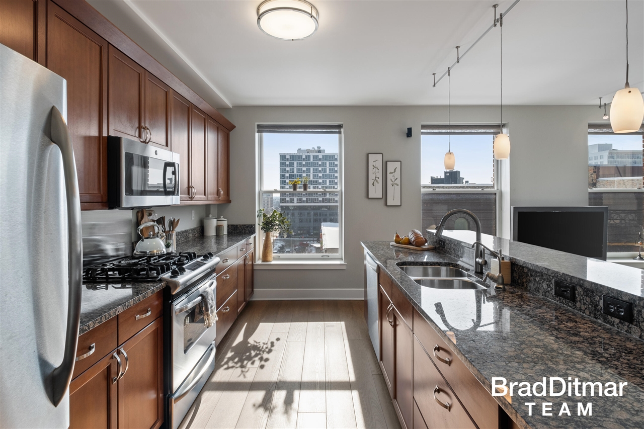 27 Library Street UNIT&nbsp;604, Grand Rapids, MI, 49503-3282