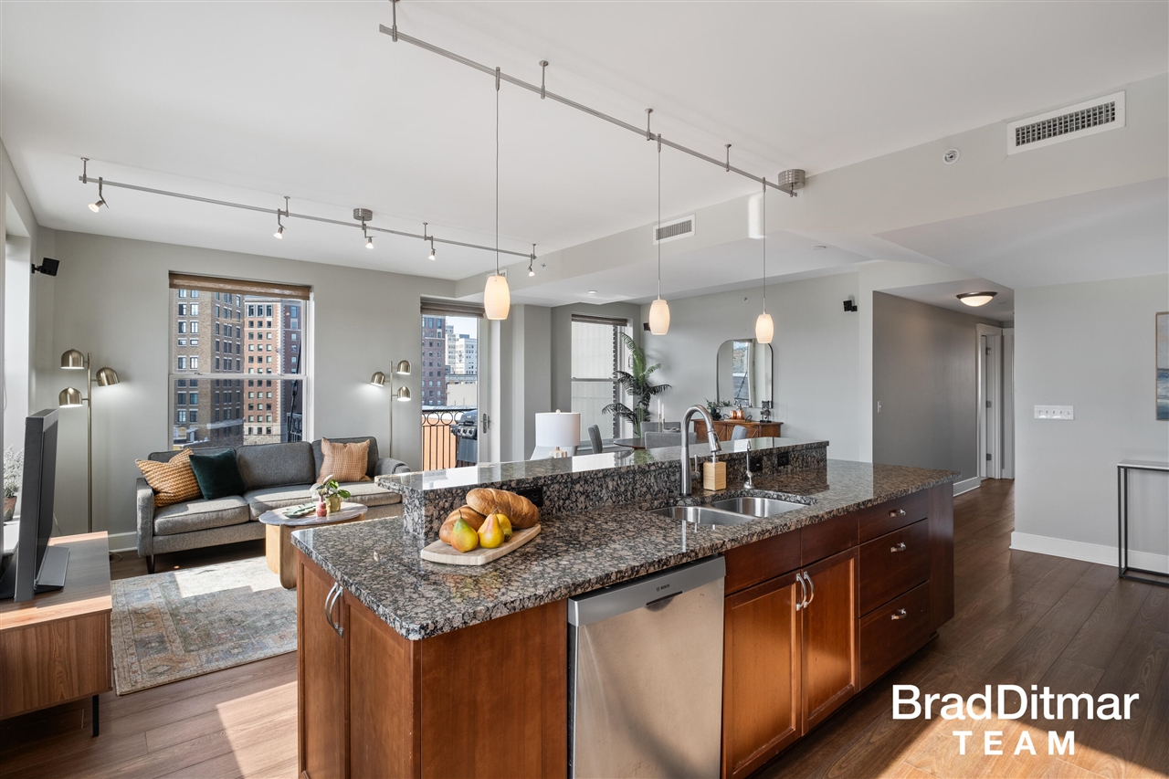 27 Library Street UNIT&nbsp;604, Grand Rapids, MI, 49503-3282