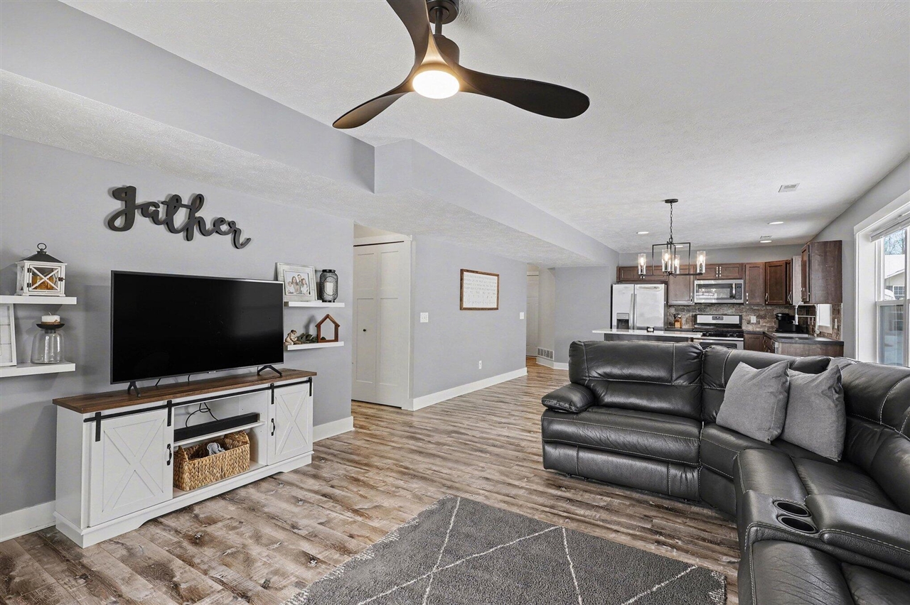 Homes for sale in Hudsonville, MI | 6576 Moss Lake Dr, Hudsonville, MI 49426 | MLS# 70514747