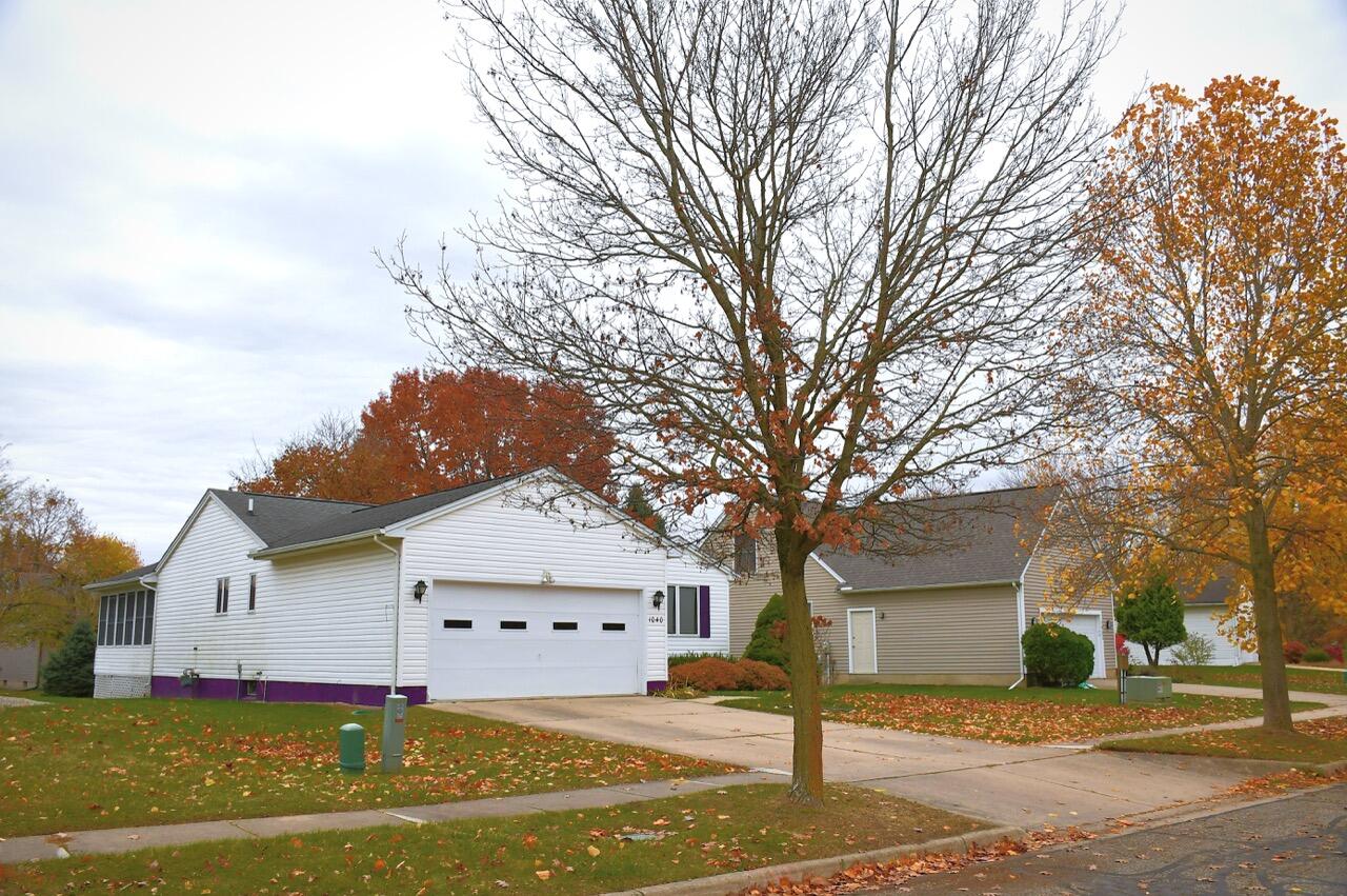 Homes for sale in Saline, MI | 1040 Heritage Dr, Saline, MI 48176 | MLS# 70514765