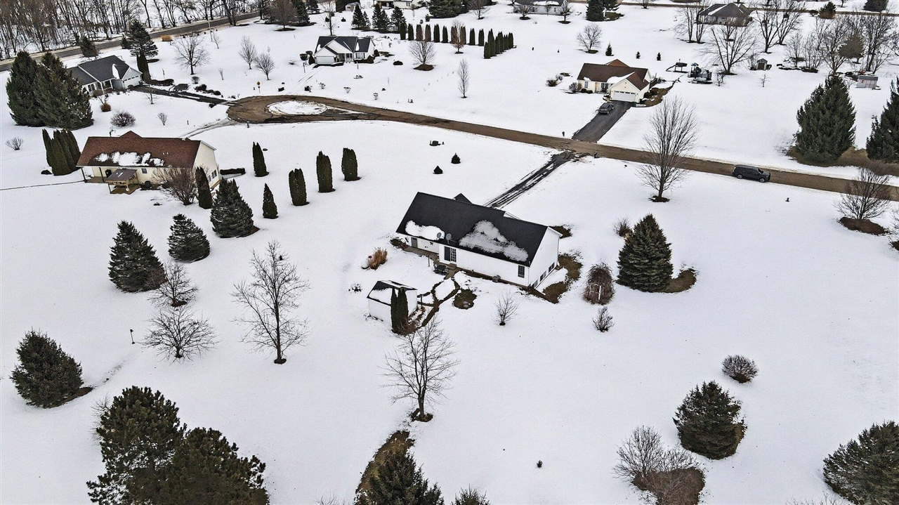 Homes for sale in East Leroy, MI | 7927 Lancaster Ln, East Leroy, MI 49051 | MLS# 70514798