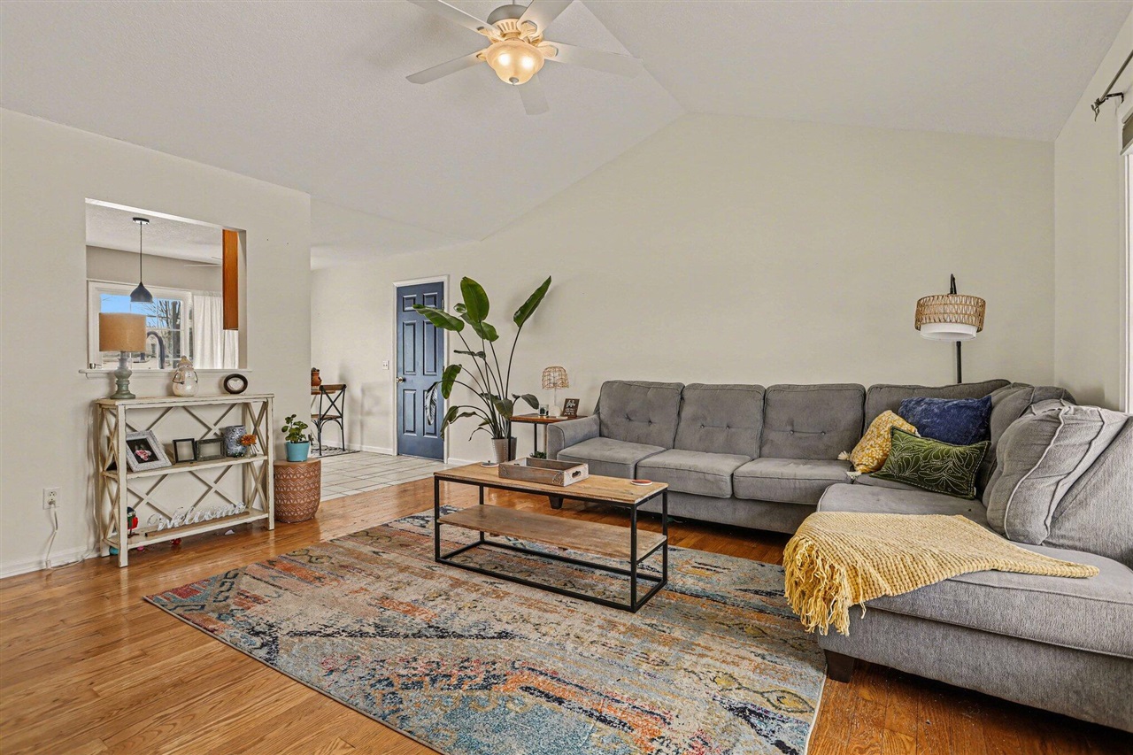 Homes for sale in East Leroy, MI | 7927 Lancaster Ln, East Leroy, MI 49051 | MLS# 70514798