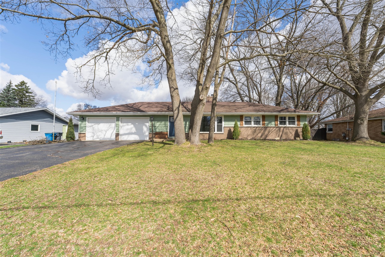 2657 Thayer Avenue, Kalamazoo, MI, 49004-1954