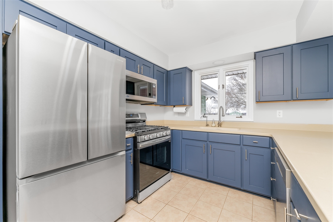 2657 Thayer Avenue, Kalamazoo, MI, 49004-1954