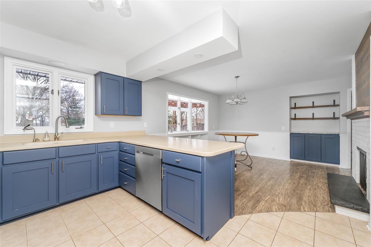2657 Thayer Avenue, Kalamazoo, MI, 49004-1954