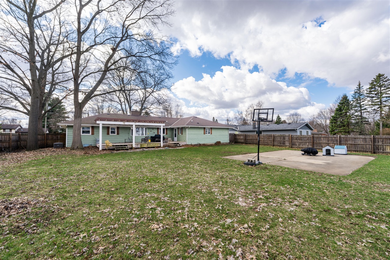 2657 Thayer Avenue, Kalamazoo, MI, 49004-1954