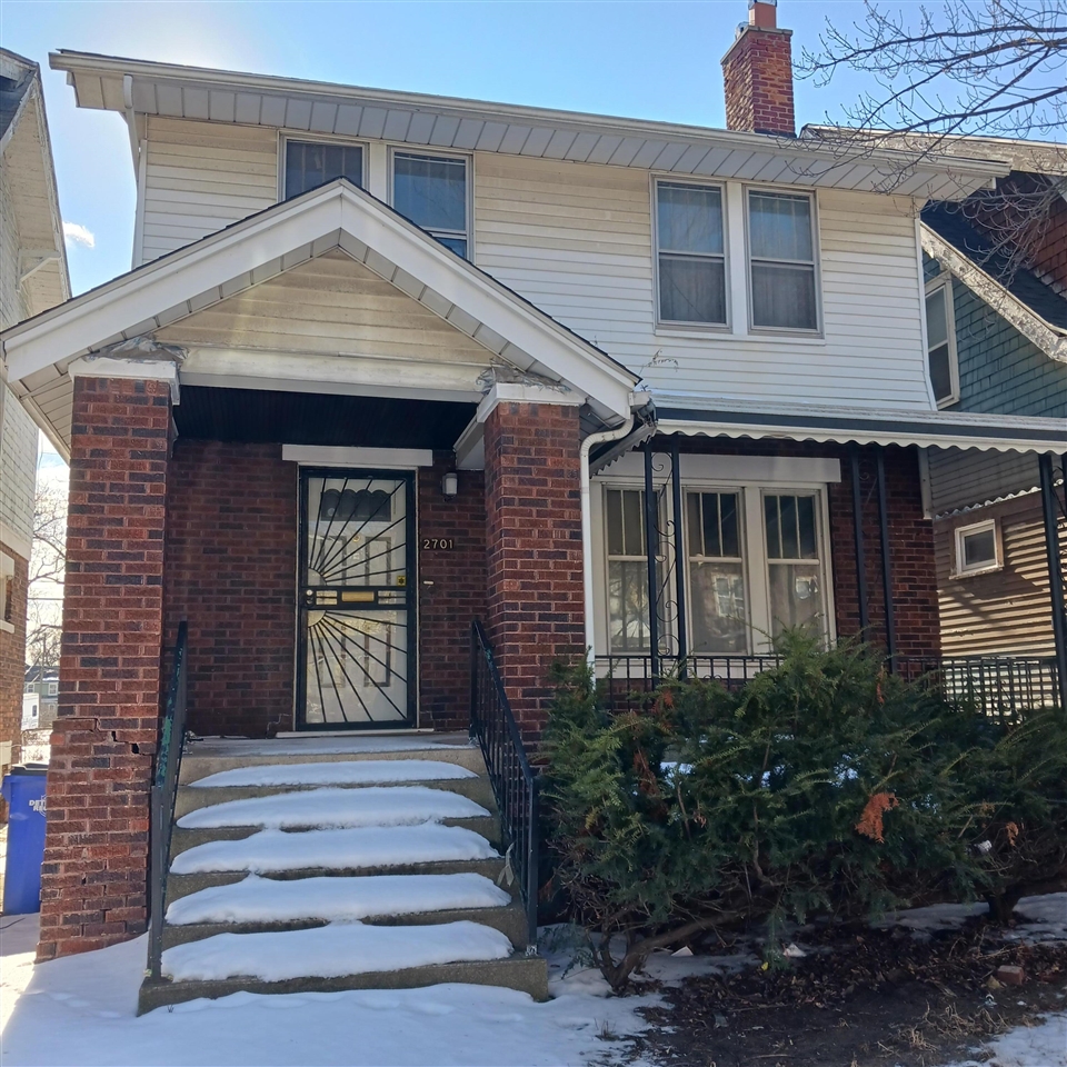2701 W Philadelphia Street, Detroit, MI, 48206-3728