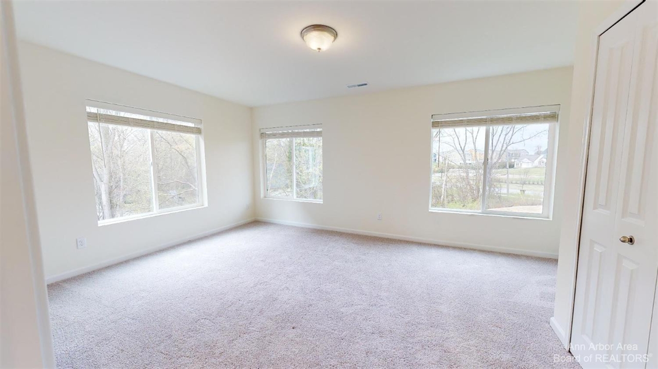 2725 Bristol Rdg Drive photo 20