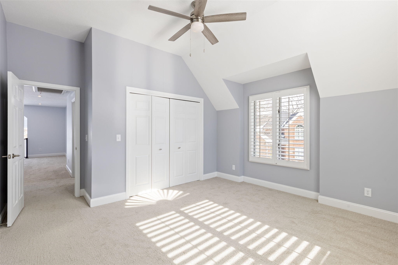 10436 Kings Point Drive, Three Rivers, MI, 49093-9298