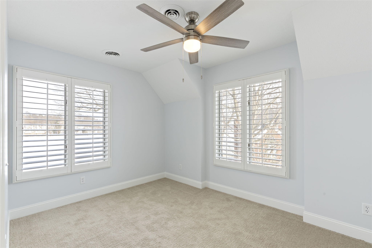 10436 Kings Point Drive, Three Rivers, MI, 49093-9298