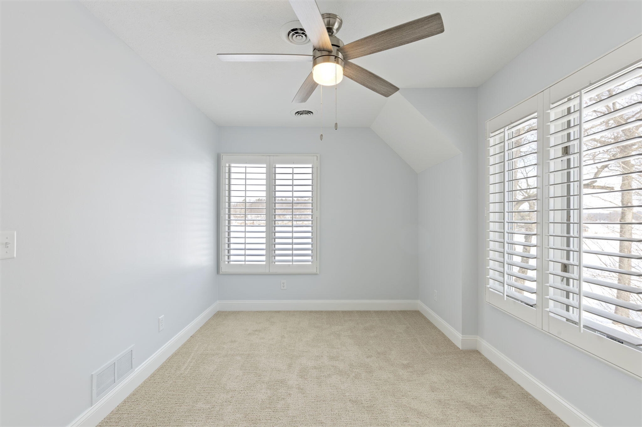 10436 Kings Point Drive, Three Rivers, MI, 49093-9298