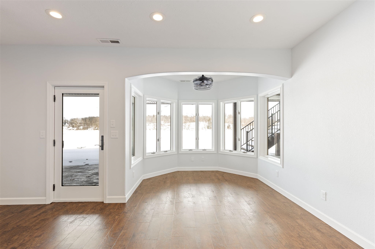 10436 Kings Point Drive, Three Rivers, MI, 49093-9298