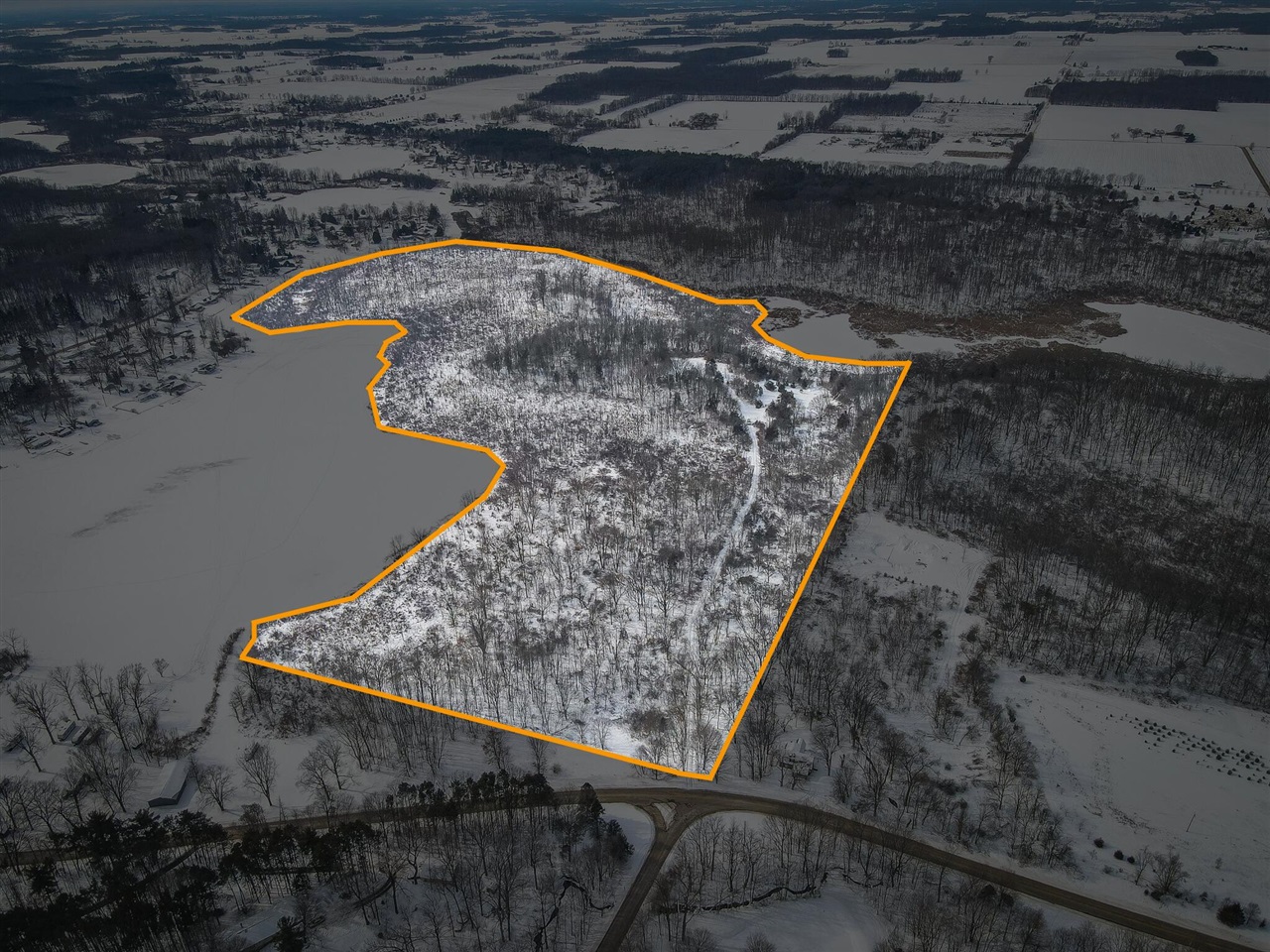 5100 Long Lake Road, Reading, MI, 49274-9787