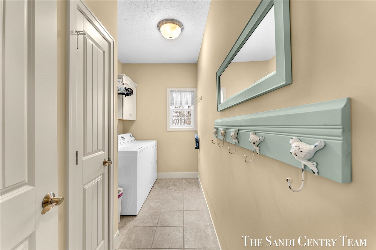 601 Lakeview Lane UNIT&nbsp;1, Spring Lake, MI, 49456-1795